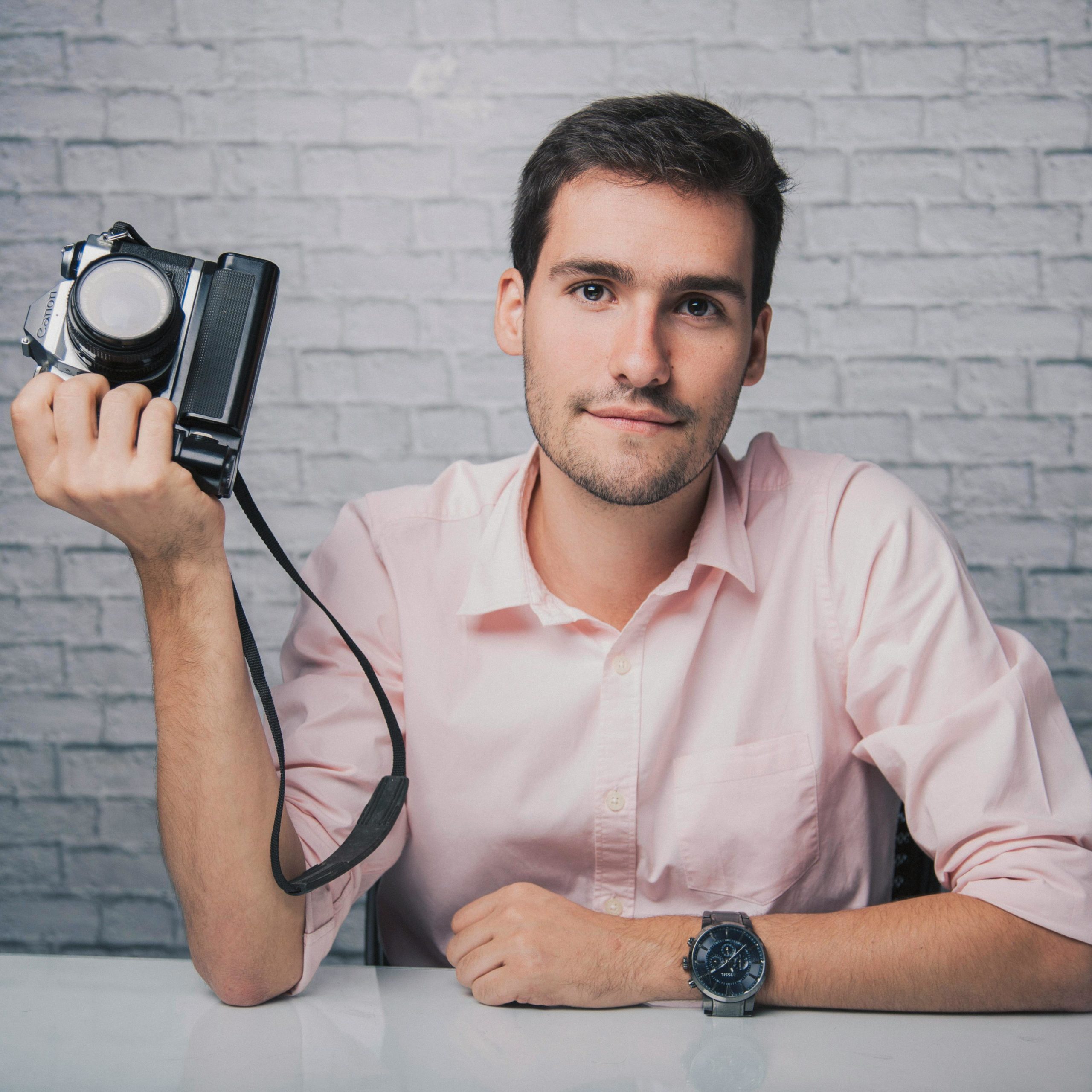 pexels-apunto-group-agencia-de-publicidad-53086916-7752812 Photographe qui a envie d'entreprendre